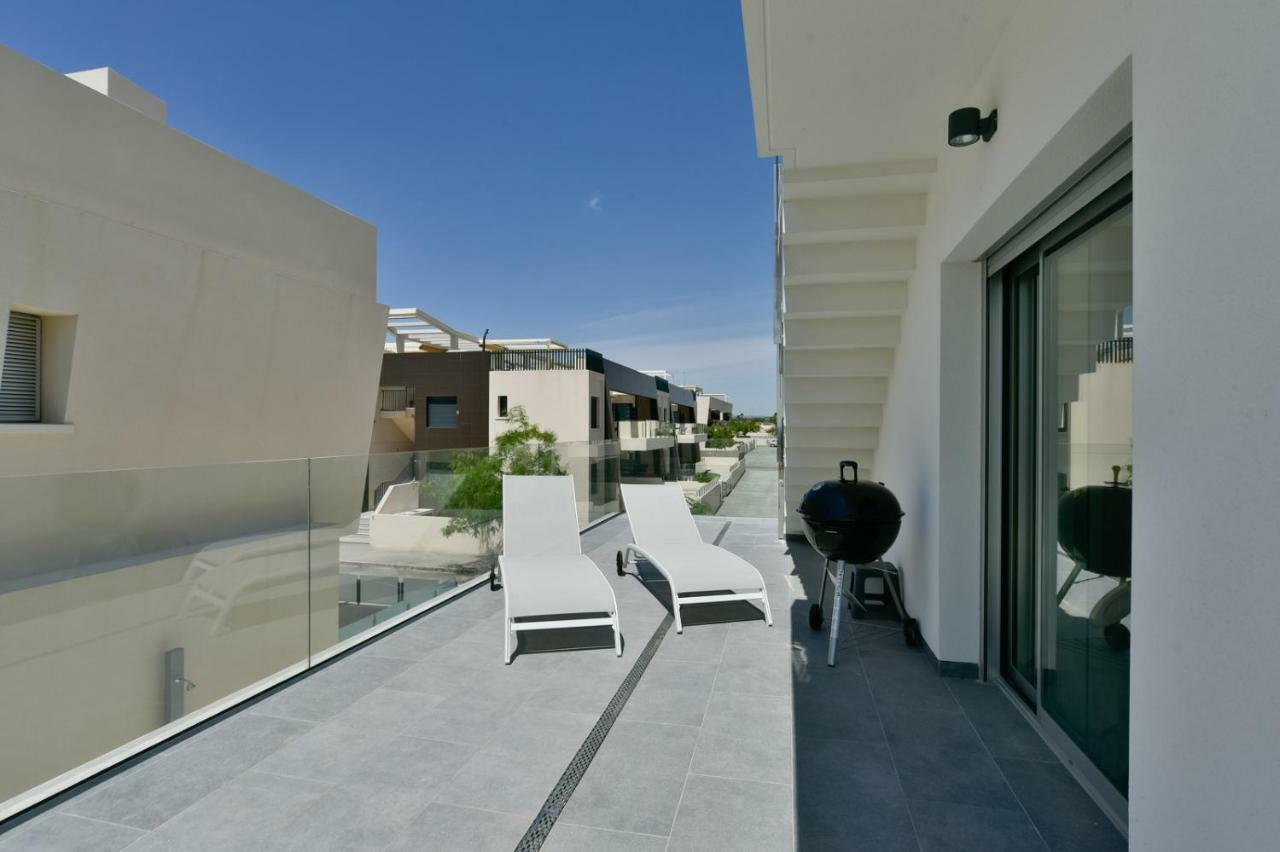 Casa Mazal, Lujosa Villa Independiente A 150M Del Mar Pilar de la Horadada Exterior photo